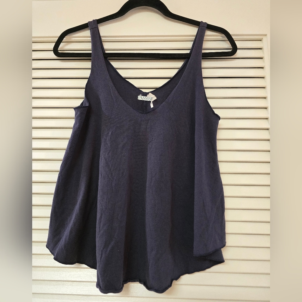 Navy Blue Loose-Fit Sleeveless V-Neck Top